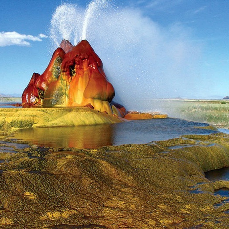 Fly Geyser A Man Made Geyser in Nevada Amusing